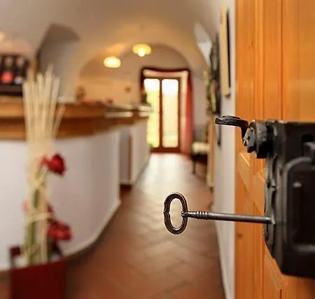 Hotel Barbakan 3*
