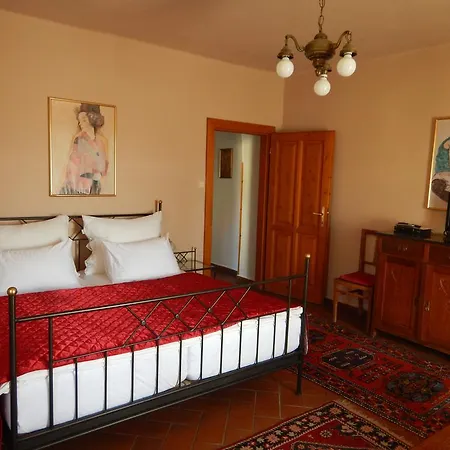 Barbakan Hotel 3*